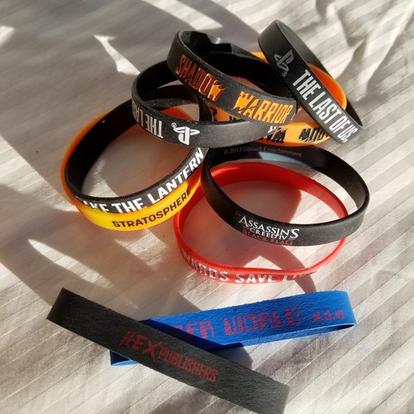 Deadpool's Chimichangas Container or Piggy Bank - Picture 8 of 8